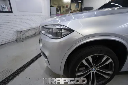 BMW X5 전체랩핑, 에이버리 유광 실버메탈릭 시공 / 김포 일산 인천 자동차랩핑 전문점 WRAPGOD / 김포 양촌읍