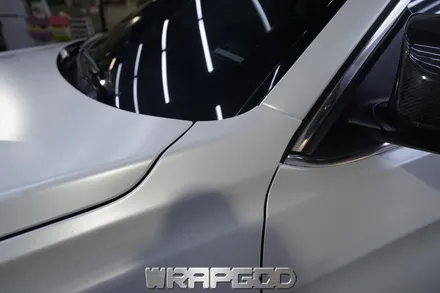 BMW X6 에이버리 사틴 화이트펄 전체 랩핑 재시공, 자동차 풀랩핑 전문점 WRAPGOD / 김포 양촌읍