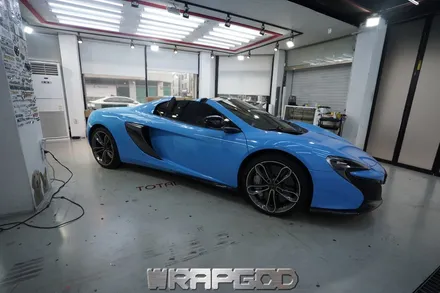 슈퍼카 맥라렌 650 에이버리 슈프림 유광 라이트블루 전체 랩핑 시공, 김포 카스킨 전문점 WRAPGOD / 김포 양촌읍