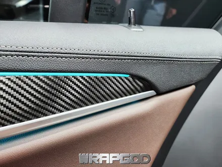 BMW 5시리즈 G30 우드트림 실내랩핑 에이버리 무광카본 / 김포 양촌읍