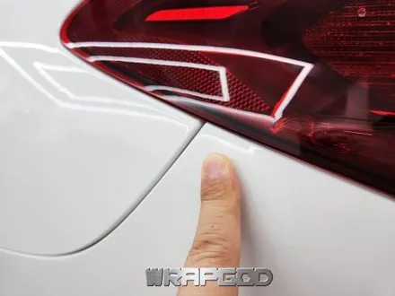 송도 벤츠 E200 본넷, 범퍼, 루프 부분 PPF도 가능합니다 / 김포 양촌읍