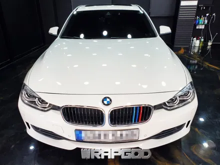 BMW 320D 루프스킨 시공 에이버리 블랙PPF / 유광블랙 / 김포 양촌읍