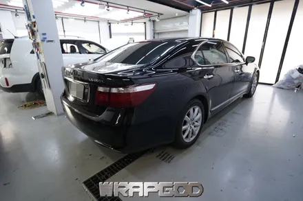 렉서스 LS 460 유광 화이트 에이버리 슈프림 전체 랩핑 시공, 김포 일산 송도 청라 자동차 랩핑 전문점 WRAPGOD / 김포 양촌읍