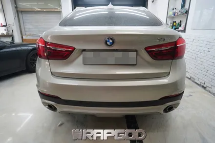 BMW X6 , 에이버리 사틴 화이트 펄 전체 랩핑 시공 / 김포 검단 자동차 래핑 전문점 랩갓 WRAPGOD / 김포 양촌읍