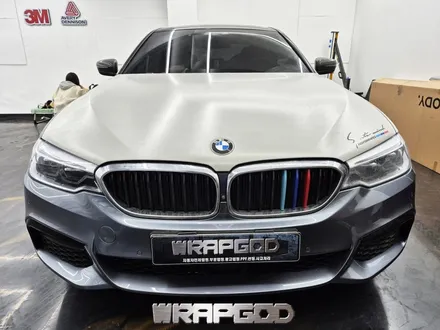 검단신도시 BMW 530d 사고로 인한 재랩핑 프론트범퍼 조수석 앞휀다 / 김포 양촌읍