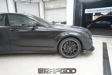 벤츠 CLS63 AMG , 에이버리 사틴 블랙 전체랩핑 시공 / 김포 검단 자동차 래핑 전문점 랩갓 WRAPGOD / 김포 양촌읍