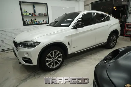 BMW X6 , 에이버리 사틴 화이트 펄 전체 랩핑 시공 / 김포 검단 자동차 래핑 전문점 랩갓 WRAPGOD / 김포 양촌읍