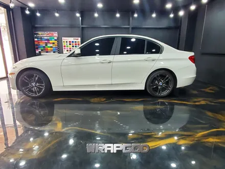 BMW 320D 루프스킨 시공 에이버리 블랙PPF / 유광블랙 / 김포 양촌읍