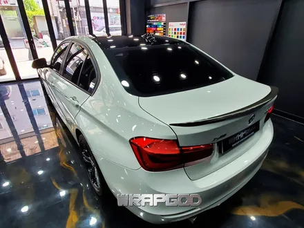 BMW 320D 루프스킨 시공 에이버리 블랙PPF / 유광블랙 / 김포 양촌읍