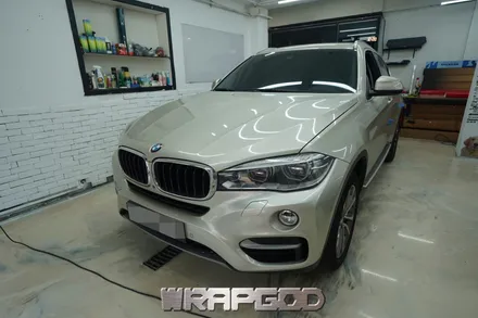 BMW X6 , 에이버리 사틴 화이트 펄 전체 랩핑 시공 / 김포 검단 자동차 래핑 전문점 랩갓 WRAPGOD / 김포 양촌읍