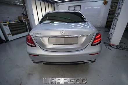 벤츠 E220d 전체랩핑 3M 2080 유광 화이트 시공 김포 일산 인천 자동차랩핑 전문점 WRAPGOD / 김포 양촌읍