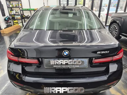 김포 BMW G30 5시리즈  실내랩핑 3M 매트릭스 블랙 시공 / 김포 양촌읍