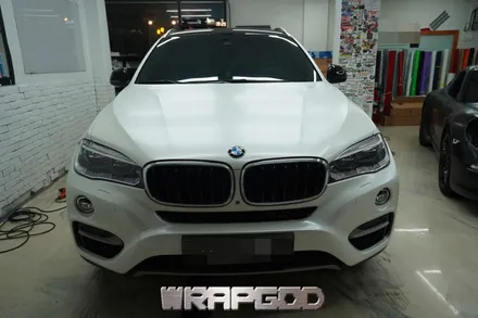 BMW X6 , 에이버리 사틴 화이트 펄 전체 랩핑 시공 / 김포 검단 자동차 래핑 전문점 랩갓 WRAPGOD / 김포 양촌읍