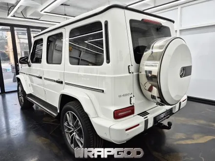 검단 벤츠 G450d 나이트패키지(라이트필름,도강라인,사이드스텝,사이드미러,스패어타이어커버 범퍼부분,그릴,엠블렘블랙)시공 / 김포 양촌읍
