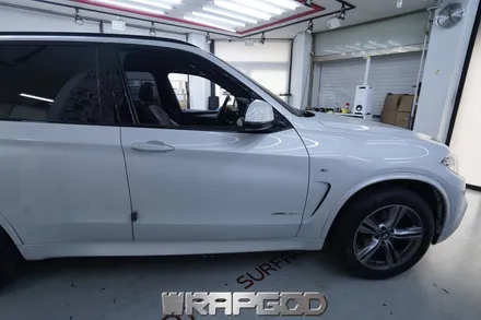BMW X5 3M 유광 글레이셔 그레이 전체 랩핑 시공 , 김포 검단 랩핑 전문점 WRAPGOD / 김포 양촌읍