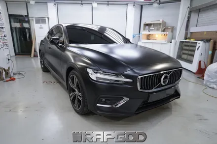 볼보 S60 T5 에이버리 사틴블랙 전체랩핑 시공 김포 일산 인천 자동차랩핑 전문점 WRAPGOD / 김포 양촌읍