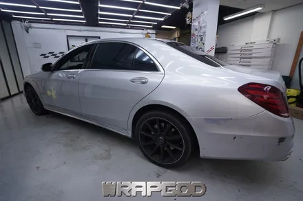 벤츠 S클래스 S500 전체 랩핑 에이버리 유광 화이트펄 시공, 김포 카스킨 전문점 WRAPGOD / 김포 양촌읍