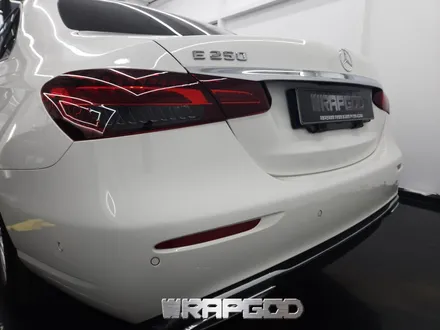 벤츠 E250 리어디퓨저 크롬몰딩 사고처리 교체 / 김포 양촌읍
