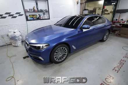 BMW 5시리즈 520i G30랩핑, 에이버리 사틴 메탈릭 다크블루 김포 자동차 래핑 WRAPGOD / 김포 양촌읍