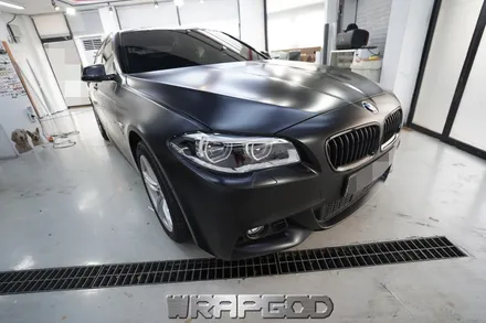 일산 BMW 5시리즈 520d 에이버리 사틴블랙 전체랩핑 시공 / 김포 양촌읍