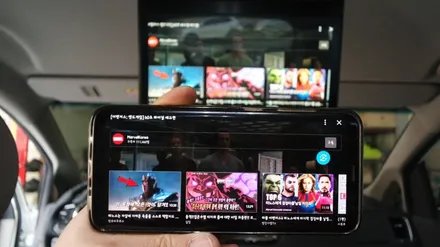 더뉴카니발 천정모니터와 미러링 DMB수신기 장착으로 즐거운 가족여행