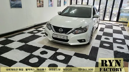 닛산 알티마 3D 어라운드뷰 장착