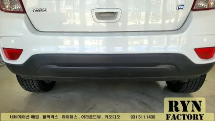 쉐보레 트랙스 후방 센서 장착하고 안심 운전하세요