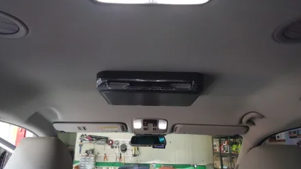 더뉴카니발 천정모니터와 미러링 DMB수신기 장착으로 즐거운 가족여행