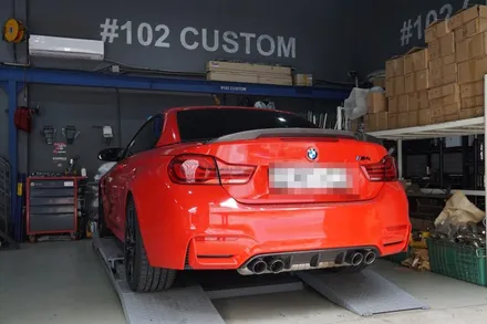 BMW F82 M4 튀태 드레스업 배기 튜닝 카본 듀얼 머플러 팁 장착 / 서울 동작