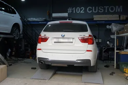 BMW F25 X3 배기 튜닝 구조변경 필요 없는 순정형 듀얼 배기 듀얼 실버 머플러 팁 장착 / 서울 동작