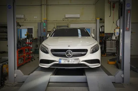 벤츠 W222 S63AMG 쿠페 둥둥둥.. 천둥 배기음! / 서울 동작