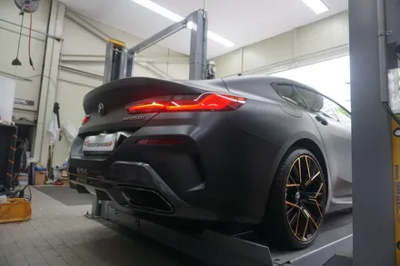 BMW 840i 배기 튜닝 스포티한 배기음 연출을 위해 필수죠! 20% 배기음 상승 중통 작업기 / 서울 동작