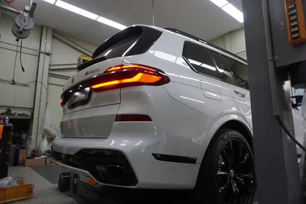 신형 BMW X7 M60i 웅장한 배기음 중통 작업 역시 102커스텀입니다! / 서울 동작