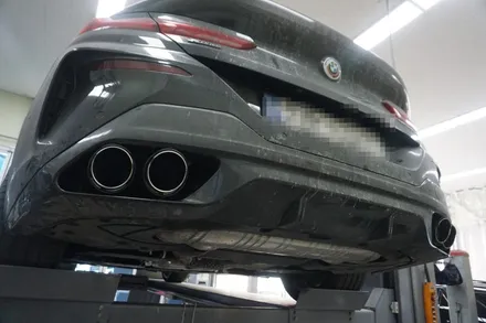 BMW M850i 배기 튜닝 2-30% 사운드 증폭 중통 ＆ 보펜 모듈 JSR 103파이 카본 머플러 팁 작업 / 서울 동작