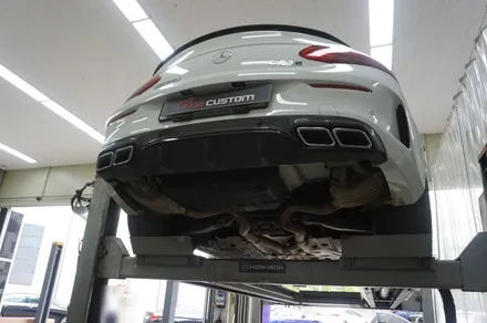벤츠 C63 S AMG 호랑이 배기음을 원하신다면 꼭 필수인 배기 튜닝입니다! / 서울 동작구