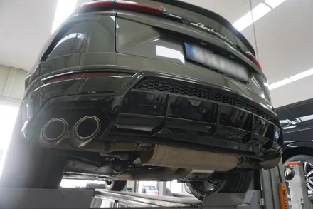 람보르기니 우루스 V8 황소 배기 튜닝 아크라포빅 머플러 ＆ 모듈 작업 진행하였습니다. / 서울 동작구