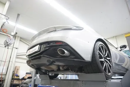 애스턴마틴 DB11 럭셔리 배기음 증폭 튜닝 엔드 머플러 작업 진행하였습니다. / 서울 동작구