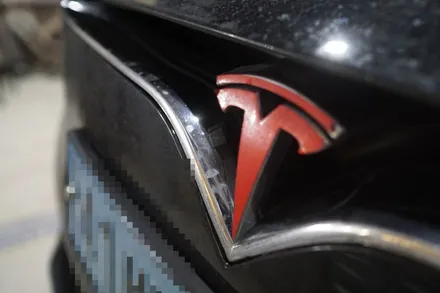 테슬라 모델S P100D 배기튜닝 놀라울만할 영역의 완성! 혁신으로 새로운 가치를 체감하다 쿠바텍 사운드부스터 마세라티 배기음 블루투스 버전 세팅 / 서울 동작