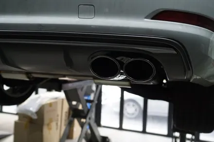 아우디 A3 35TDI 배기튜닝 보다 돋보이는 뒤태 완성 S3스타일 디퓨져 이식 커스텀 엔드 s머플러팁 장착 / 서울 동작