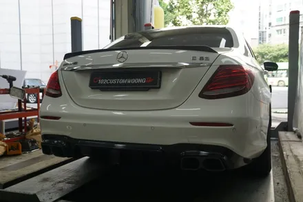 벤츠 W213 E63AMG 브라부스 카본 디퓨져, 브라부스 배기 시스템 적용 / 서울 동작