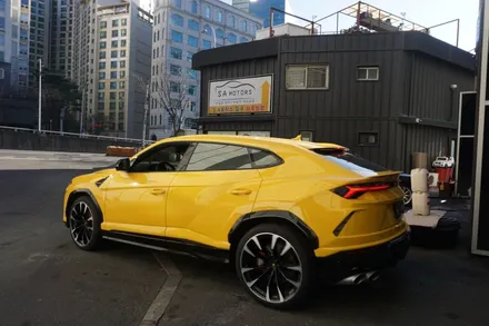 람보르기니 우루스 배기튜닝 V8 강력한 사운드 30% 증폭 가변 모듈 작업기 / 서울 동작