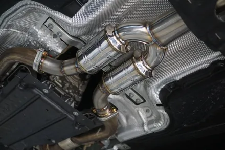 벤츠 GLC43AMG 배기음튜닝 돋보이는 사운드 가변배기튜닝 커스텀 중통 앤드 적용 / 서울 동작