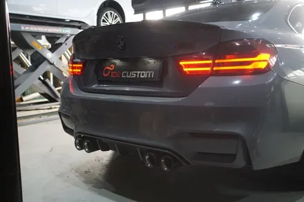 BMW F82 M4 배기튜닝 남다르고 돋보이게 중통 소음기 교체 카본 듀얼 머플러 팁 적용 / 서울 동작