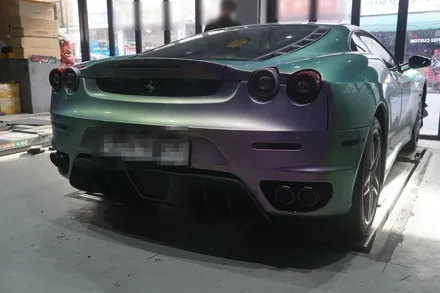 페라리F430 드레스업 머플러팁튜닝 희소가치를 높이는 카본 듀얼 머플러 팁 적용 완벽한 품격을 자랑하다 / 서울 동작