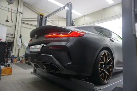 BMW 840i 배기 튜닝 스포티한 배기음 연출을 위해 필수죠! 20% 배기음 상승 중통 작업기 / 서울 동작