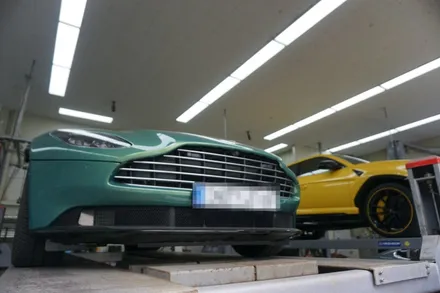 애스턴마틴 DB11 V8 고급스러운 배기음 완성! 3-40%증폭 모듈 작업 진행 / 서울 동작구