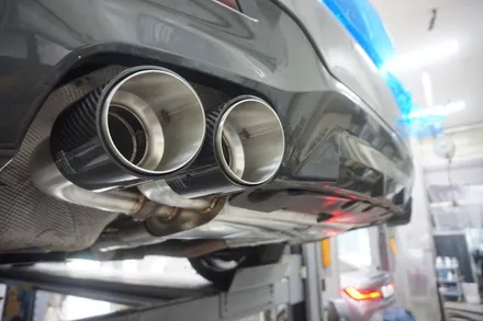 BMW G30 M550i V8 배기 튜닝 구조변경NO 브릴란테 가변 배기 시스템 적용 / 서울 동작구