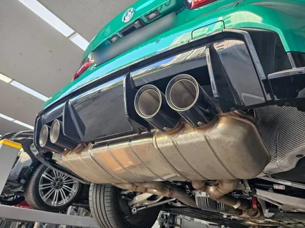 BMW M3 컴페티션 배기 튜닝 중통 작업으로 살벌한 팝콘 배기음 세팅하였습니다. / 서울 동작구