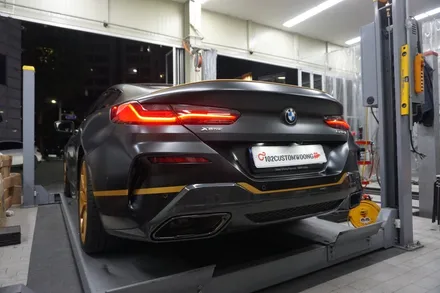 BMW 840i 황금색 포인트 멋스러운 골든 썬더 에디션 스포티한 배기음 완성하기! / 서울 동작