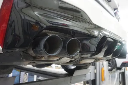 BMW M5 컴페티션 배기 튜닝 8기통 천둥 배기음! 중통 보펜 작업으로 끝! / 서울 동작구